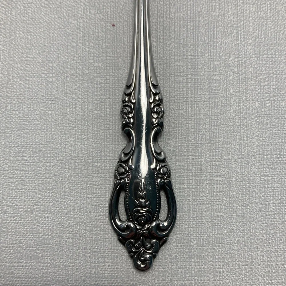Oneida Community BRAHMS Stainless Glossy‎ Rose Flatware Salad Fork